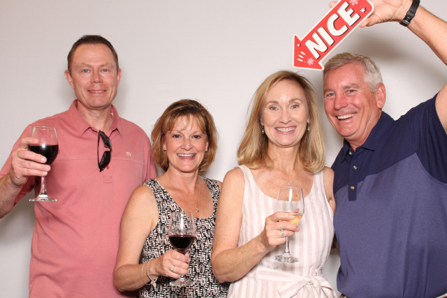 OAKHURST COUNTRY CLUB