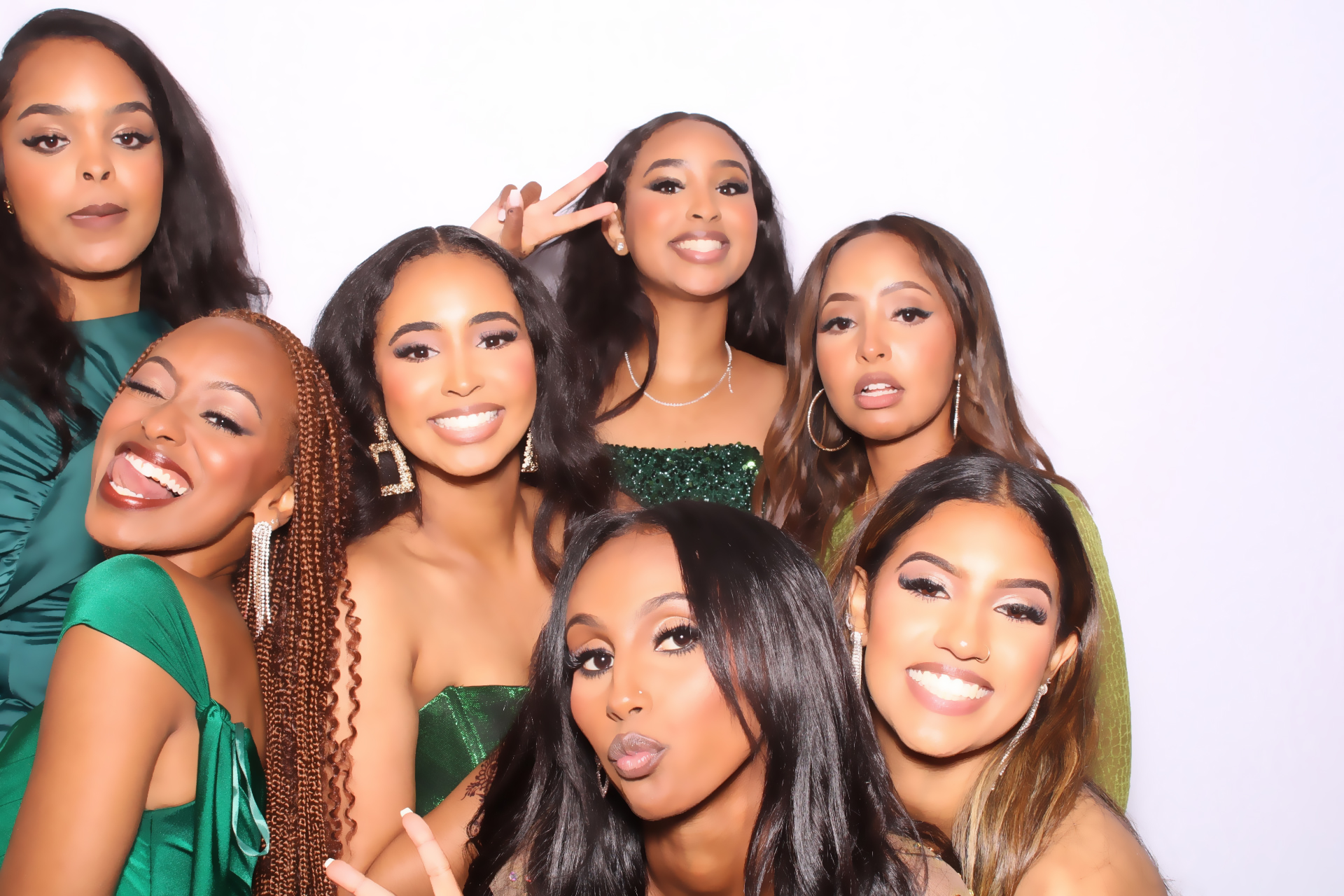 Glam Photo Booth