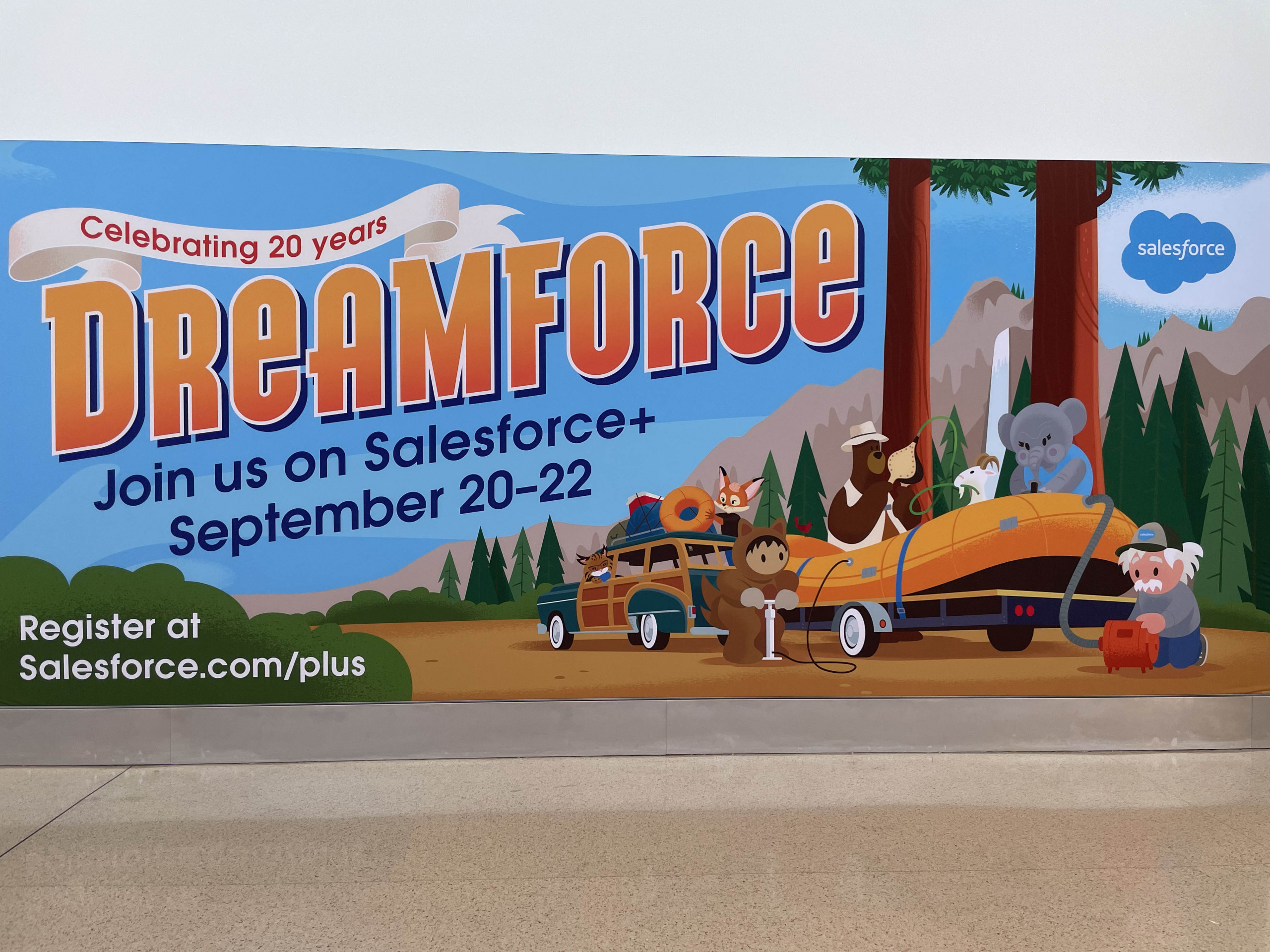 Our Favorite 5 Booths at Dreamforce '22