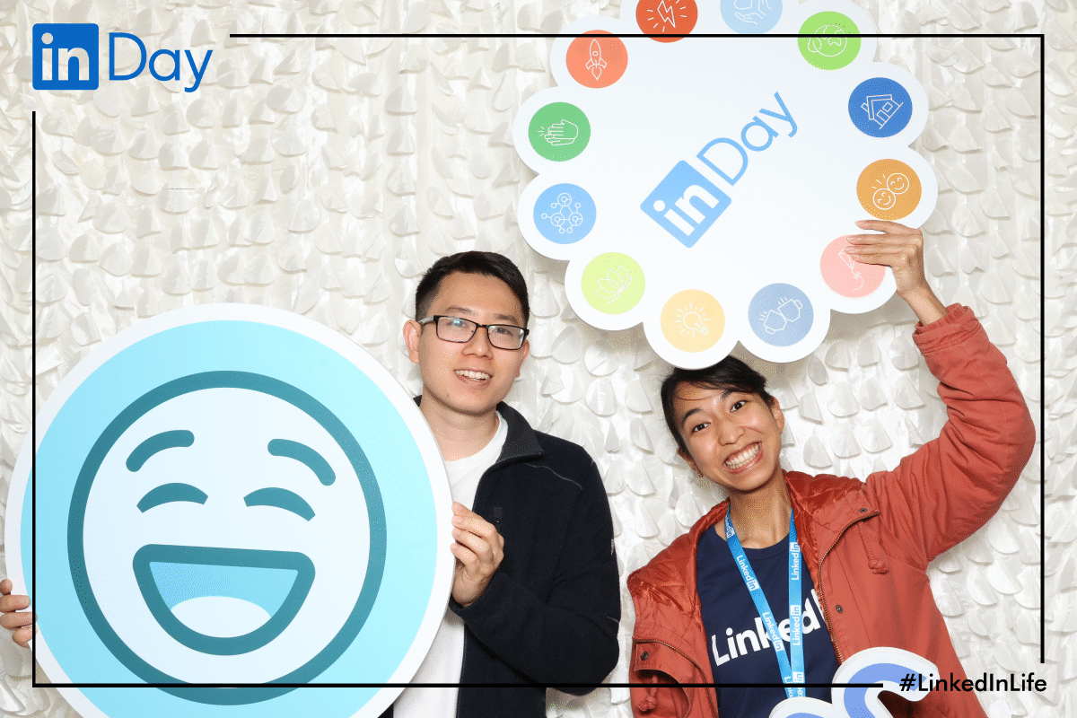 LINKEDIN GIF BOOTH — Kande