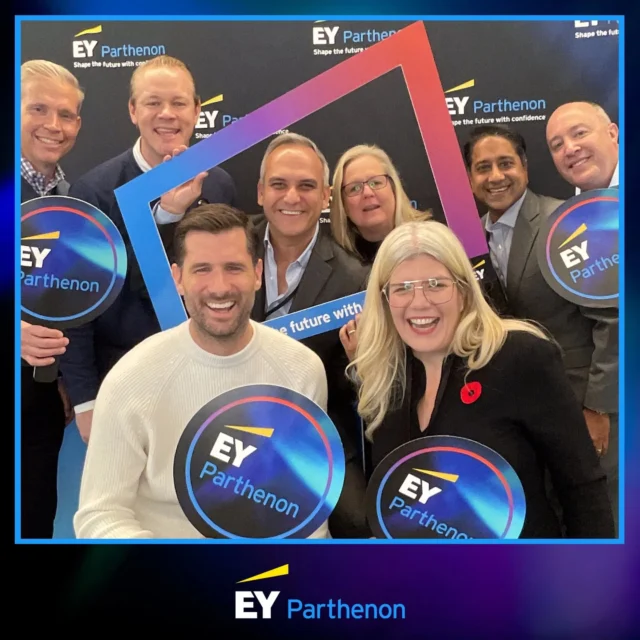 Our Roaming Photo Booth recently activated at @ey_parthenon in NYC, bringing a smarter, more engaging experience to attendees. Trusted by leading brands, it’s the perfect way to make your next corporate event memorable!

Turn corporate events, conferences, and brand activations into interactive experiences. Tap link in profile to get started! 😌

#BrandEngagement #CorporateBranding #EventActivation #B2BEvents #NYPhotobooth