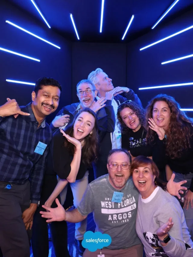 Group pics that make you wish you were there!🤘🏻

#koaclubmixer #dreamforce2025 #salesforce